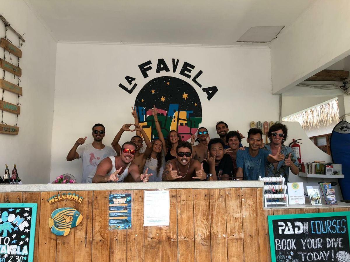 بيت شباب La Favela غيلي تراوانغان المظهر الخارجي الصورة